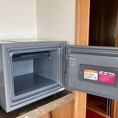 (決定)耐火金庫の画像