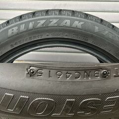 BS BLIZZAK VRX 2015年製 245/45/R17 ミゾ有 ベンツ アウディ ブリジストン 17インチ スタッドレスの画像