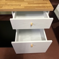 イアリゾーム　勉強机　PCデスク　家具 オフィス用家具 机の画像