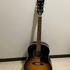アコースティックギター epiphone+スピーカー
  