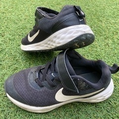 靴/バッグ 靴 スニーカーの画像