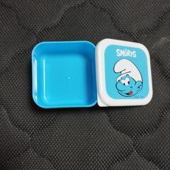 お弁当箱の画像