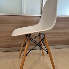 【ＤＡＩＶＡ】椅子 ダイニングチェア ホワイトの画像