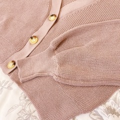 【新品】FUN / もっちりショート丈ニットカーディガンの画像