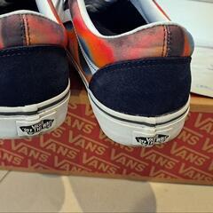 VANSオールドスクール (Dark Aura)タイダイカラーの画像