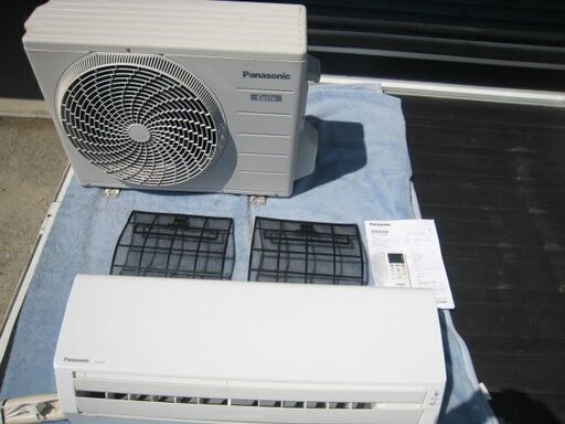 エアコン　Panasonic　パナソニック　CS-227 CF-W　2,2KW