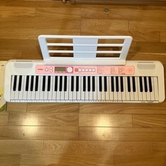 CASIO 電子ピアノの画像