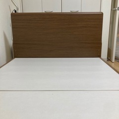 【ニトリ】セミダブルベッドフレーム(メリッサ3) ミドルブラウンの画像