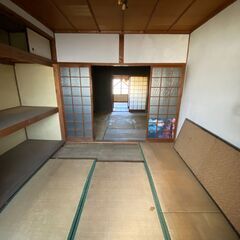 【契約者さん、決まりました！】（倉庫や作業スペースにオススメ！）兵庫県尼崎市次屋・倉庫または作業スペースとして貸し出す２階建て一軒屋（テラスハウス）物件！尼崎駅から徒歩12分の物件 - 不動産