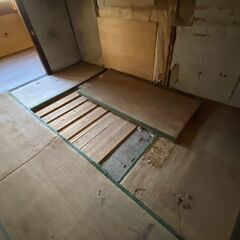 【契約者さん、決まりました！】（倉庫や作業スペースにオススメ！）兵庫県尼崎市次屋・倉庫または作業スペースとして貸し出す２階建て一軒屋（テラスハウス）物件！尼崎駅から徒歩12分の物件 − 兵庫県