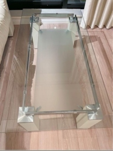 ガラス　ローテーブル