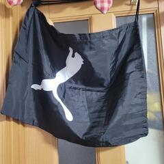 プーマプールバックの画像