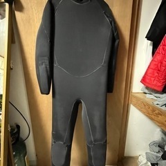 ウエットスーツ