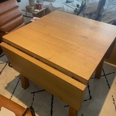 ダイニングテーブル　IKEA