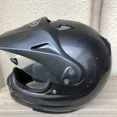 【取引中】アライ　ヘルメット　ツアークロスの画像