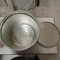 ミッキーマウス レトロ ペール缶の画像