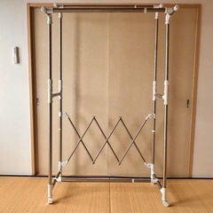 室内物干しの画像