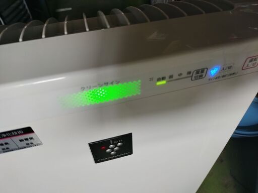シャープ　プラズマクラスター7000 空気清浄機