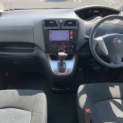 ４駆のセレナ入庫しました！の画像
