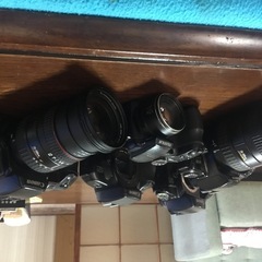 飾りのフィルムカメラとデジタルカメラですの画像