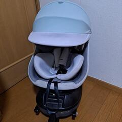 コンビ　クルムーヴ　チャイルドシート　ミントグリーン