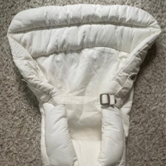 【新品未使用品】エルゴベビー抱っこ紐　オリジナルキャリア(新生児用インサート付)の画像