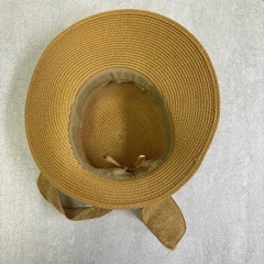 蝶ネクタイ 麦わら帽子の画像