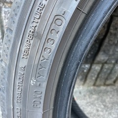 受渡し決定215/45R18 タイヤ サマータイヤ YOKOHAMA BluEarth-GTの画像