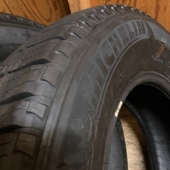 新車外し】タイヤ4本 ミシュラン265/65R17