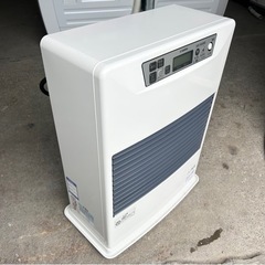 札幌市内配送可 美品 21年製 サンポット FF式温風石油ストーブ FF