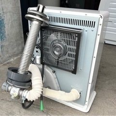 札幌市内配送可 美品 21年製 サンポット FF式温風石油