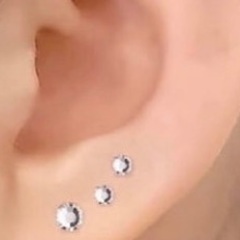 耳ツボジュエリー　Ear aromatherapy ＆Je…