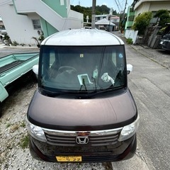 N-BOX＋ Gターボ HONDA 後席モニターの画像