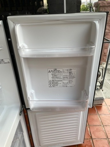 【値下げしました！】ニトリ106L 2ドア冷蔵庫 Nグラシア BK 21年製 NTR-106BK No2755