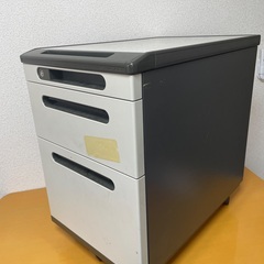 キャビネット差し上げますの画像