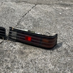 RX7テールランプとガーニッシュの画像