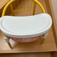 半額にします
子供用イスに取り付けるテーブル