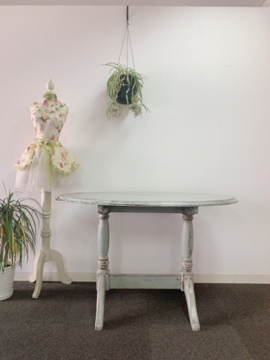 フレンチアンティークカフェテーブル