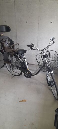 キッズシート付き電動自転車