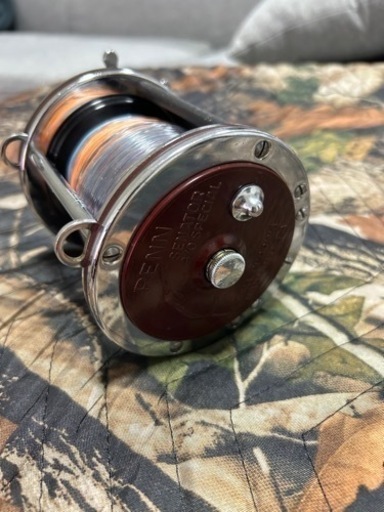 PENN SENATOR 113HLW HIGH SPEED LIGHT/WIDE 4/0