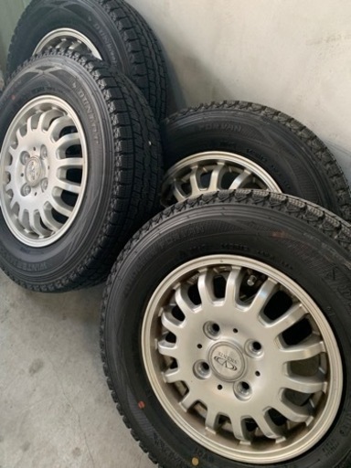DUNLOP ウィンターマックス　145R12 PCD100×4穴　アルミホイール4本セット！軽トラなどに！