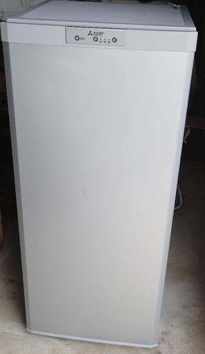 【中古】三菱　ノンフロン冷凍庫\n\nMF-U12D-S1