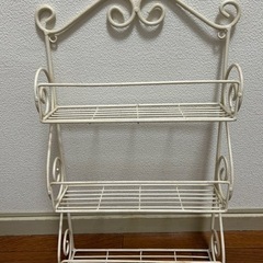 ホワイト　ワイヤーラック　飾り棚