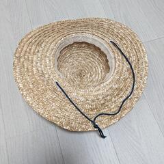 麦わら帽子の画像