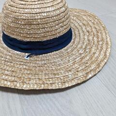 麦わら帽子の画像