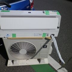 お取引中 シャープ 自動お掃除機能付き 10～12畳用エアコン AY-H28EE6-