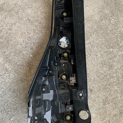 セレナ　GFC27 HFC27 テールライト　左側　ジャンク品の画像