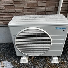 ダイキン ルームエアコンS22ZTES-W 使用期間1年 ダイキン ルームエアコンS22ZTES-W 使用期間1年