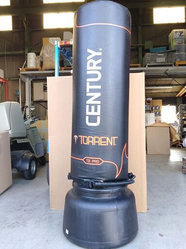 【展示品・美品】センチュリーマーシャルアーツ Torrent T2 Pro パンチングスタンドバッグ ボクシング 運動 トレーニング ダイエット