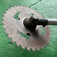 引き取り先決定★園芸　草刈機　ガソリン　動作確認済みの画像
